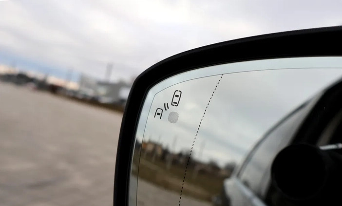 Ford S-Max cena 124230 przebieg: 168924, rok produkcji 2017 z Gdańsk małe 781